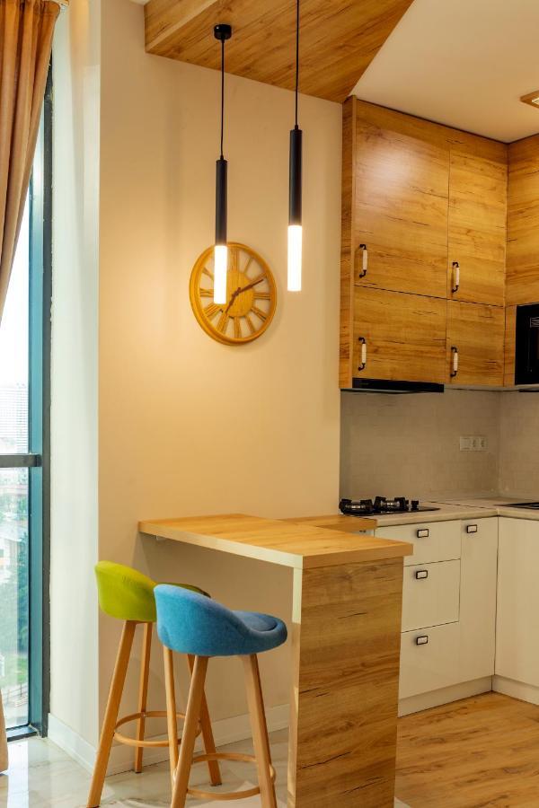 Entire Flat With City Skyline View - Two Bedrooms Батуми Экстерьер фото
