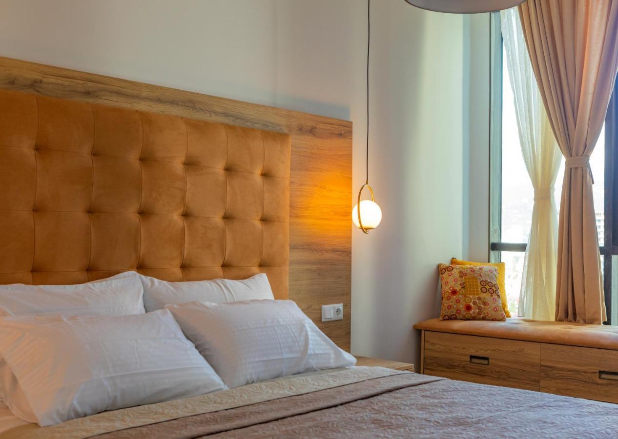Entire Flat With City Skyline View - Two Bedrooms Батуми Экстерьер фото